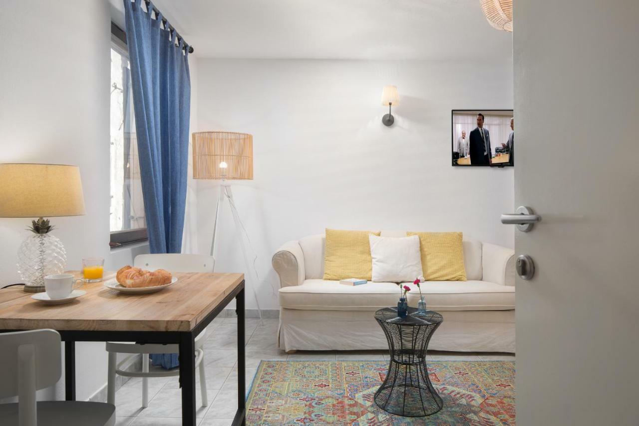 Villa Cissa Apartments By Irundo 罗维尼 外观 照片